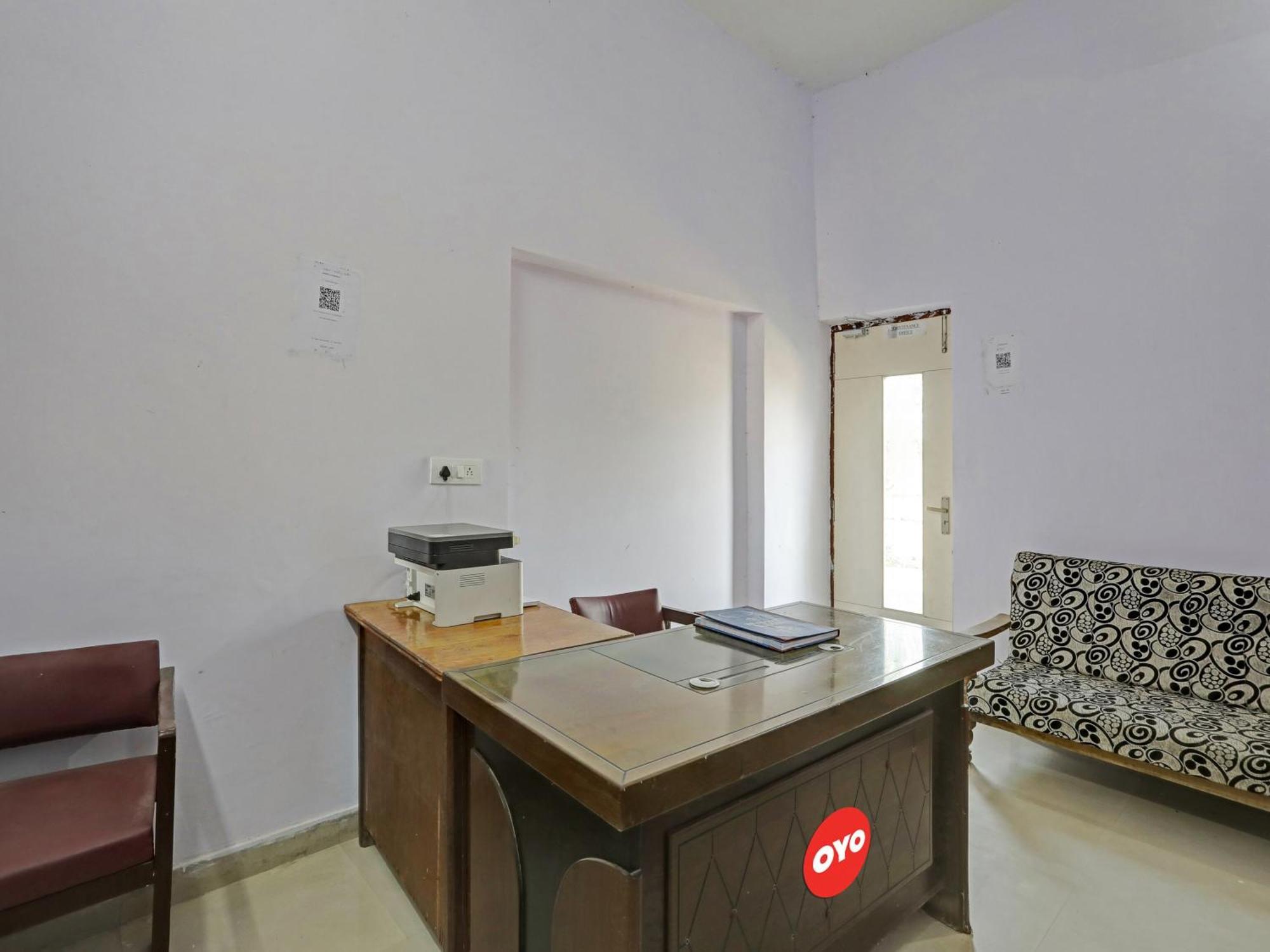 Super Hotel O Easy Stay Inn Lakhnau Kültér fotó
